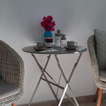 Hydra Apartment Luaran gambar